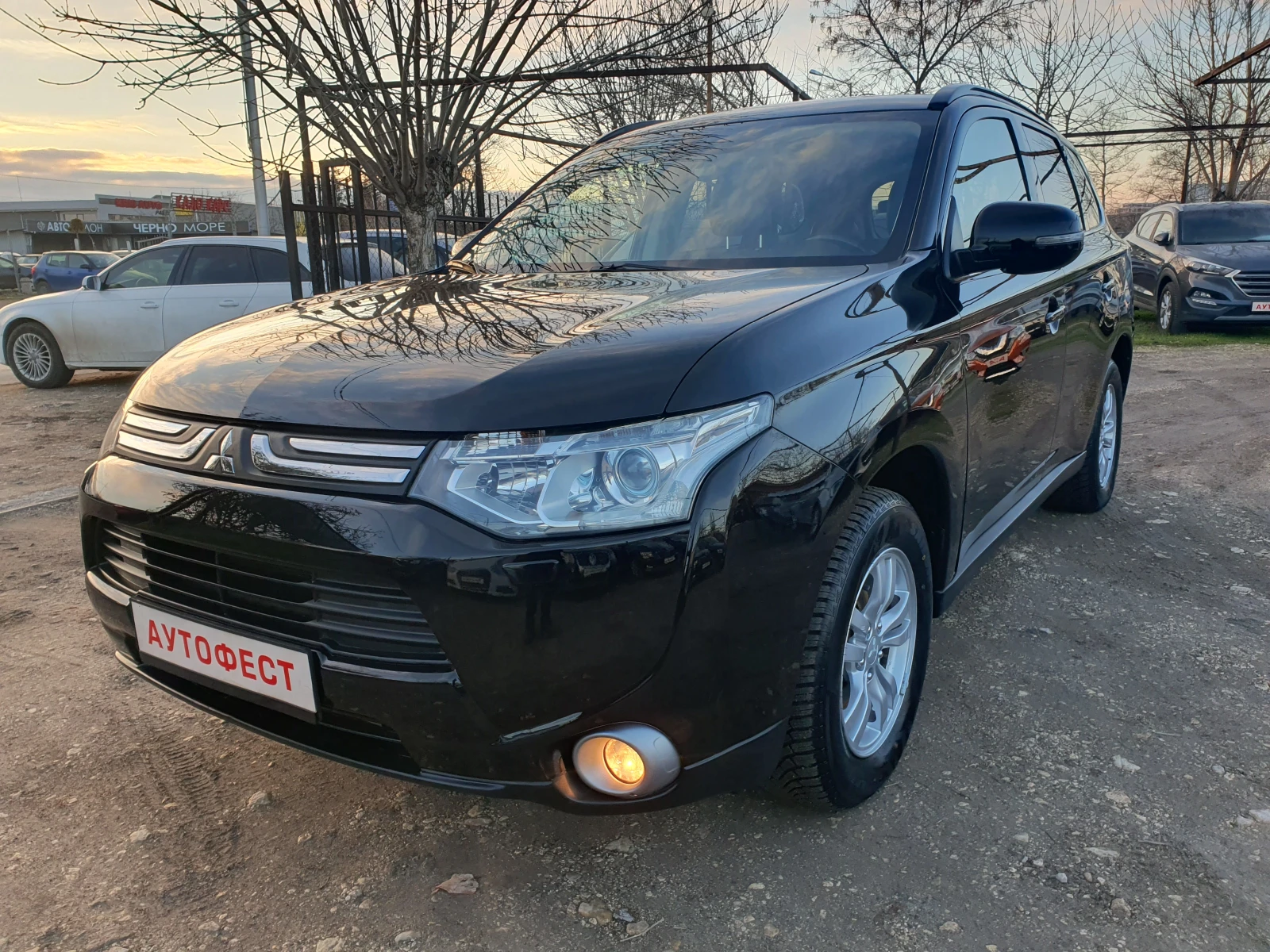 Mitsubishi Outlander 2.2D АВТОМАТИК НОВИ ГУМИ 4x4 КАМЕРА NAVI, снимка 1
