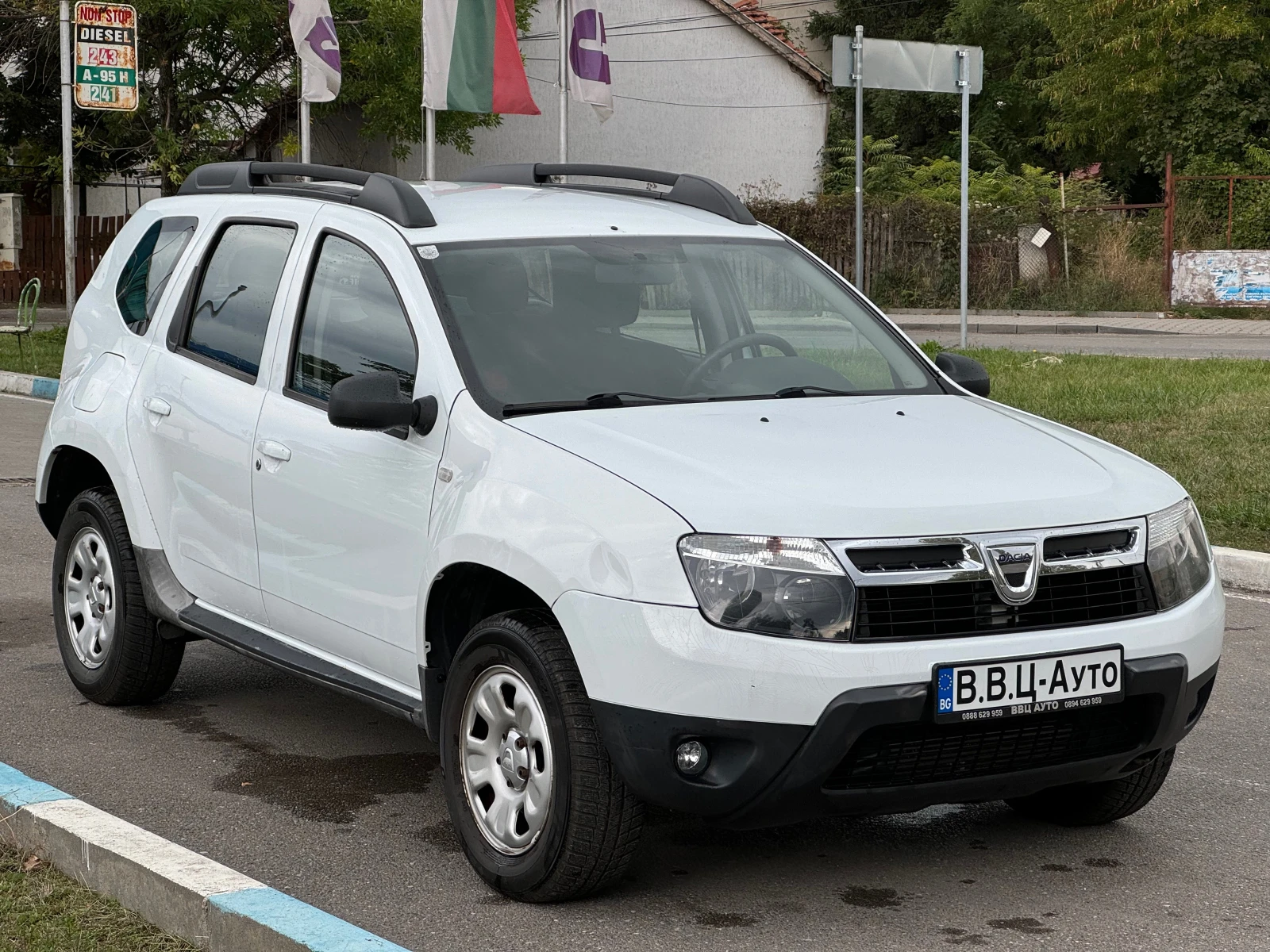 Dacia Duster 1.5DCi * Сервизна Книжка*  - изображение 3