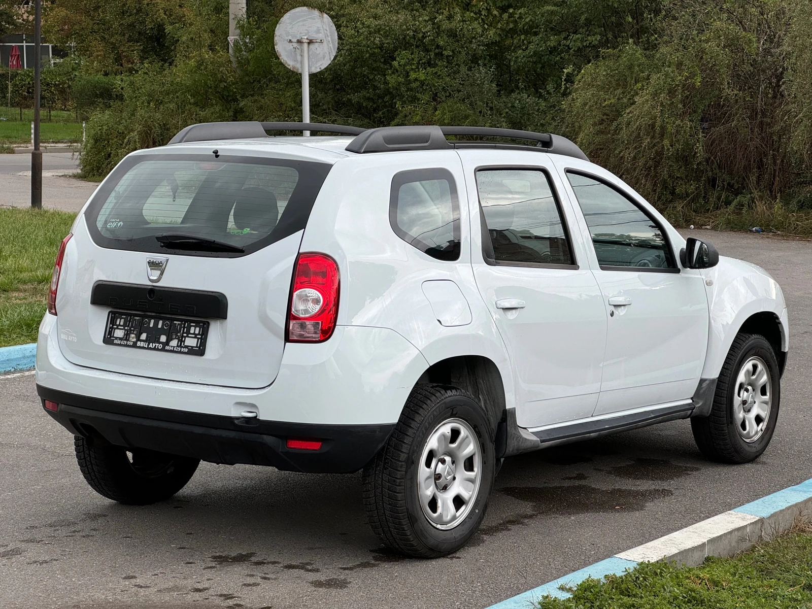 Dacia Duster 1.5DCi * Сервизна Книжка*  - изображение 5