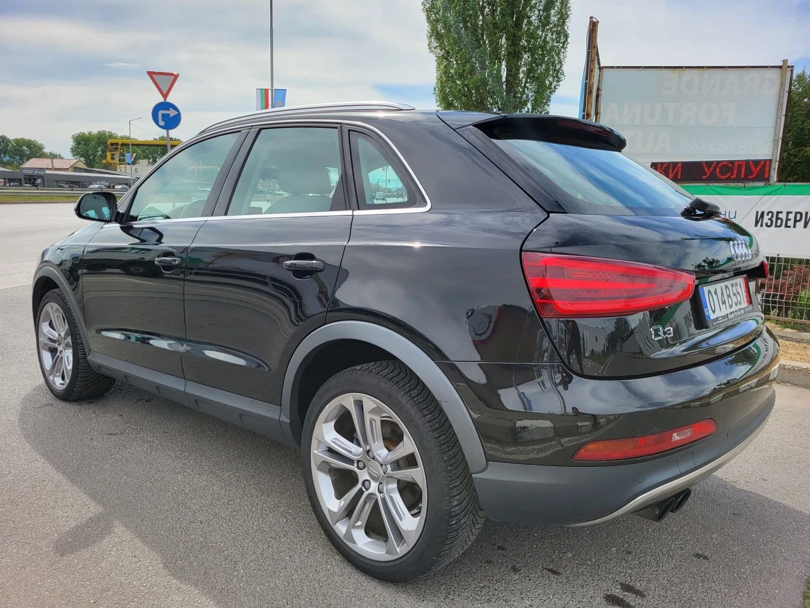 Audi Q3 2.0 TFSI QUATTRO EXCLUSIVE НОВ ВНОС ИТАЛИЯ  - изображение 7