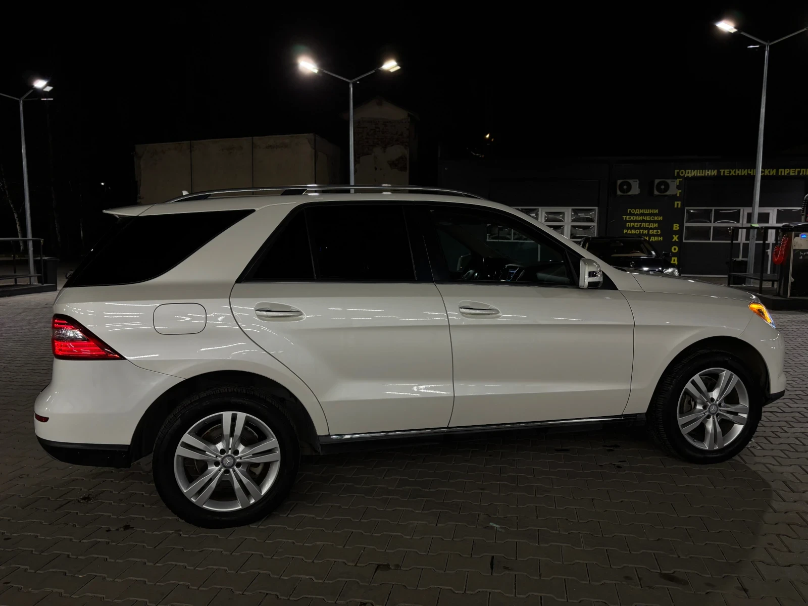 Mercedes-Benz ML 350  - изображение 7