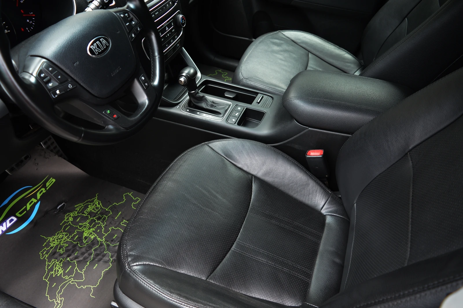 Kia Sorento 2.4i AWD - PANORAMA - FULL - ШВЕЙЦАРИЯ - изображение 8