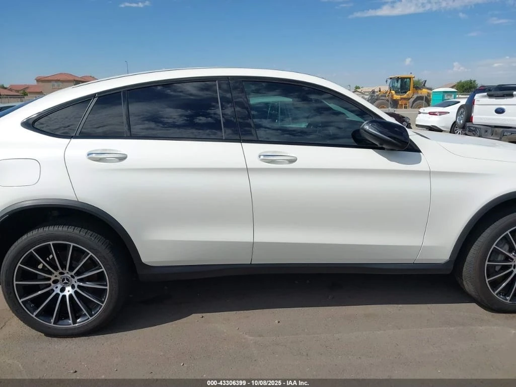 Mercedes-Benz GLC 300 * 4MATIC COUPE * CARFAX *    | Mobile.bg   14