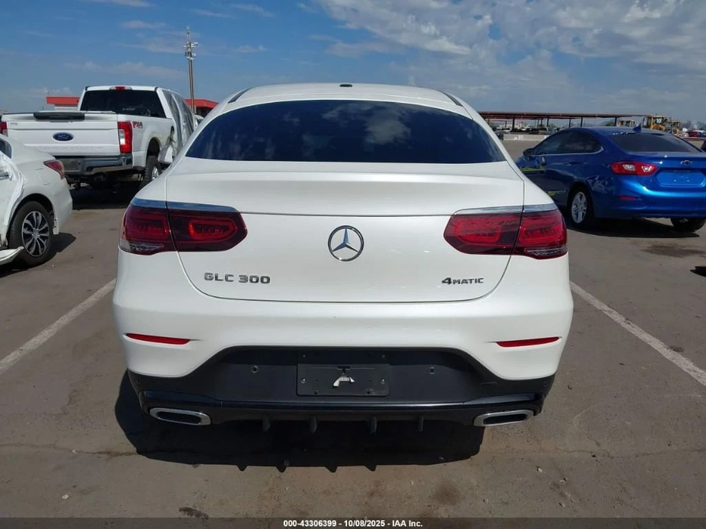 Mercedes-Benz GLC 300 * 4MATIC COUPE * CARFAX *    | Mobile.bg   17