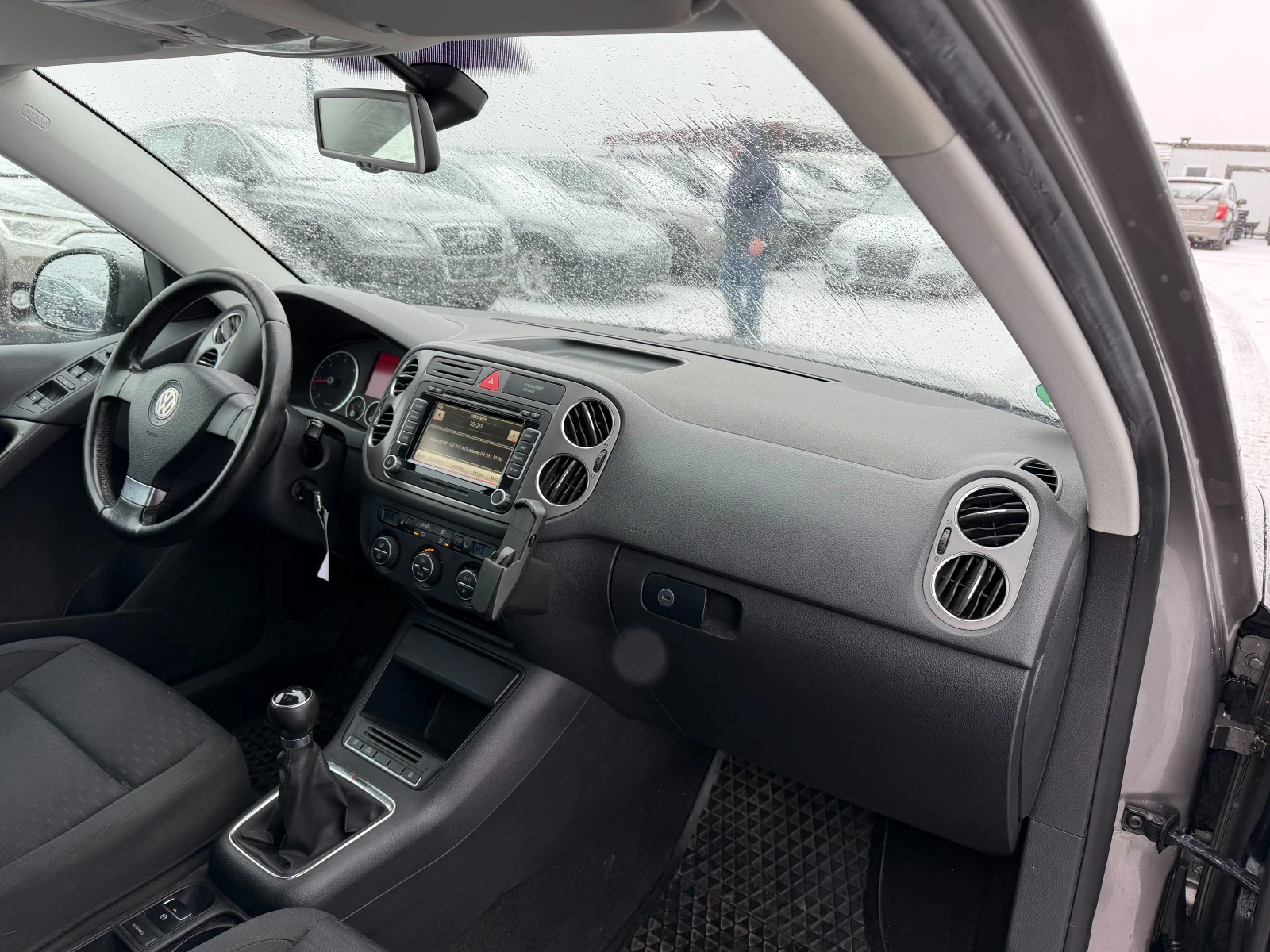 VW Tiguan 2.0TDI 4MOTION NAVI EURO 4 - изображение 10