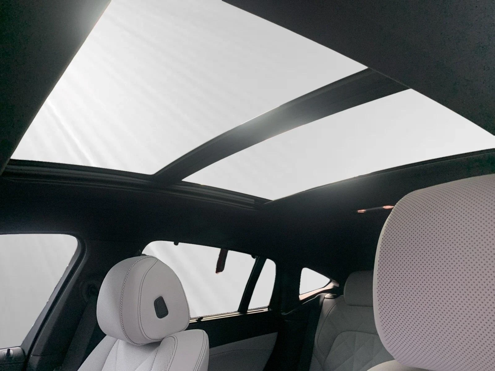 BMW X6 40d/xDrive/M-SPORT/HEAD UP/PANO/H&K/360/ - изображение 8