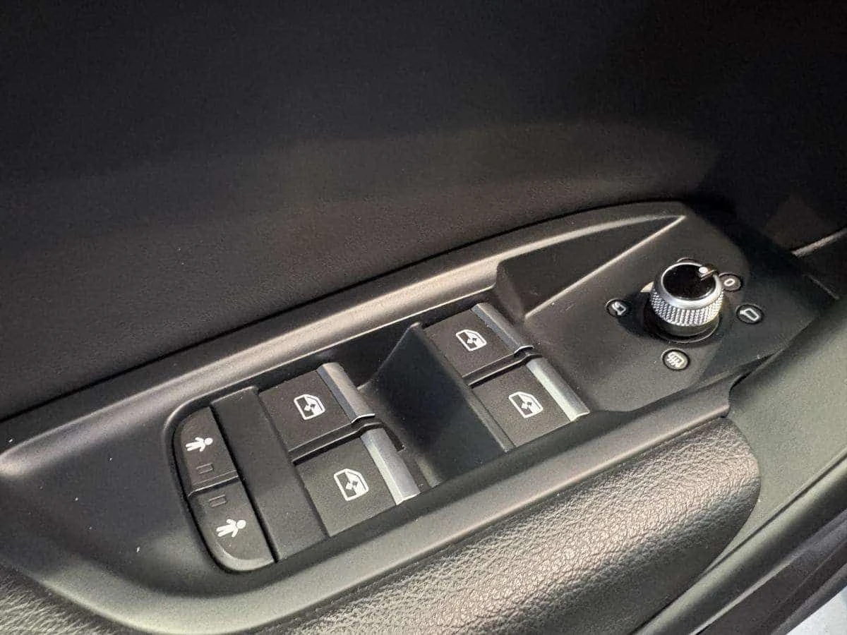 Audi Q5 * Progressiv * Фиксирана цена до България * , снимка 12 - Автомобили и джипове - 54207604