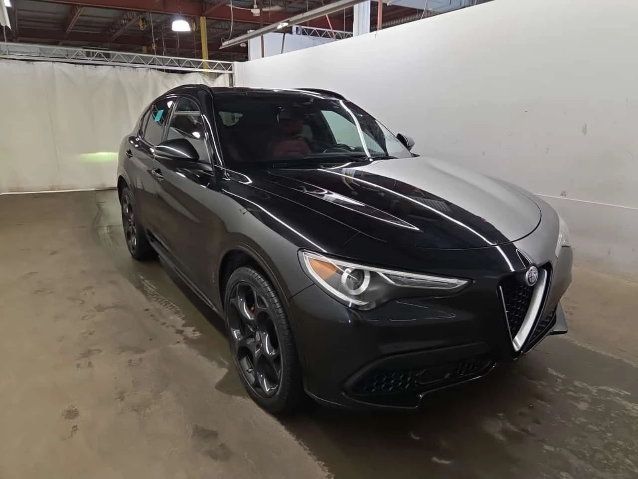 Alfa Romeo Stelvio * TI SPORT * АВТОКРЕДИТ БЕЗ ПЪРВОНАЧАЛНА ВНОСКА* , снимка 2 - Автомобили и джипове - 54920711