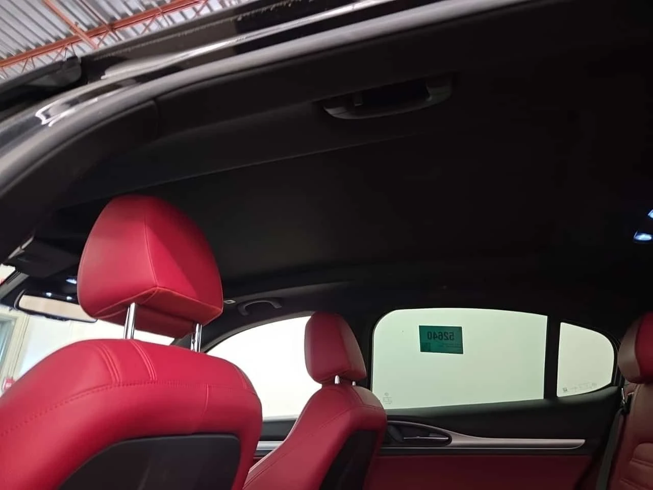 Alfa Romeo Stelvio * TI SPORT * АВТОКРЕДИТ БЕЗ ПЪРВОНАЧАЛНА ВНОСКА* , снимка 13 - Автомобили и джипове - 54920711