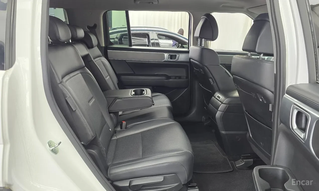 Hyundai Santa fe 2.5 AWD/ ОБДУХВАНЕ / DISRONIC / 7 МЕСТА / 2x PANO, снимка 16 - Автомобили и джипове - 55079580