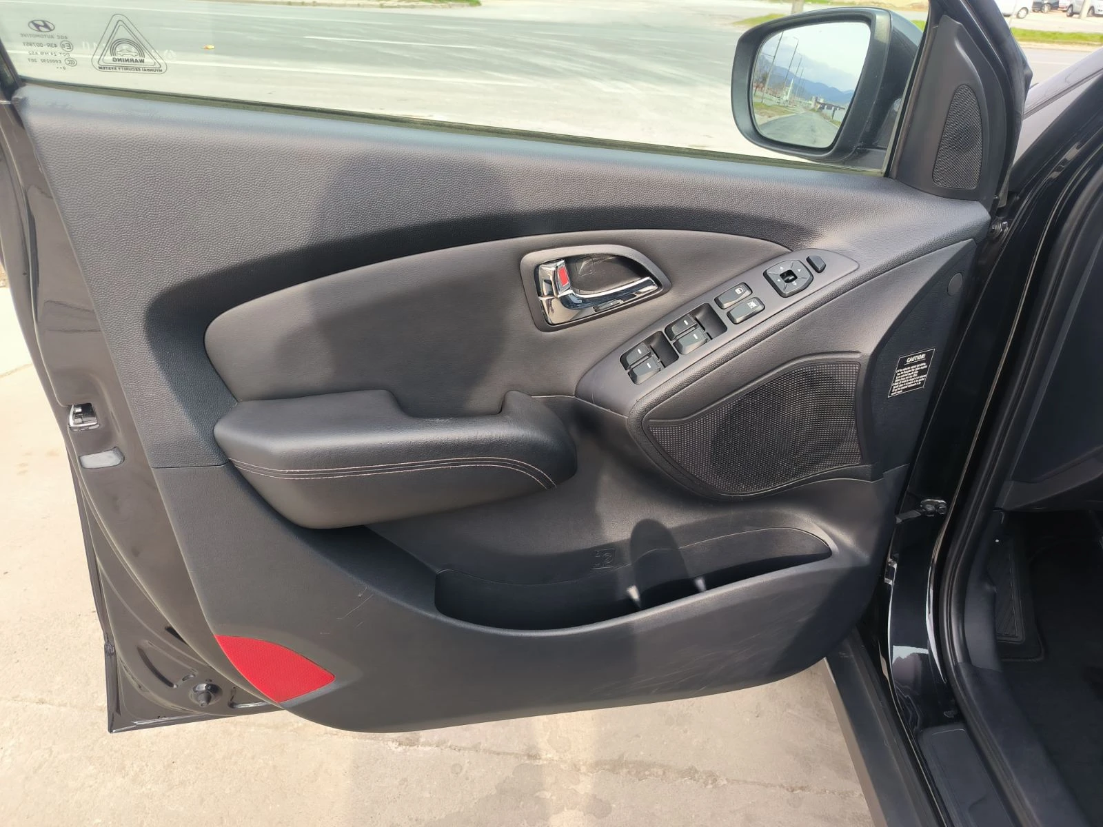 Hyundai IX35 1.7d-6sk-Euro-5A, снимка 12 - Автомобили и джипове - 55111456