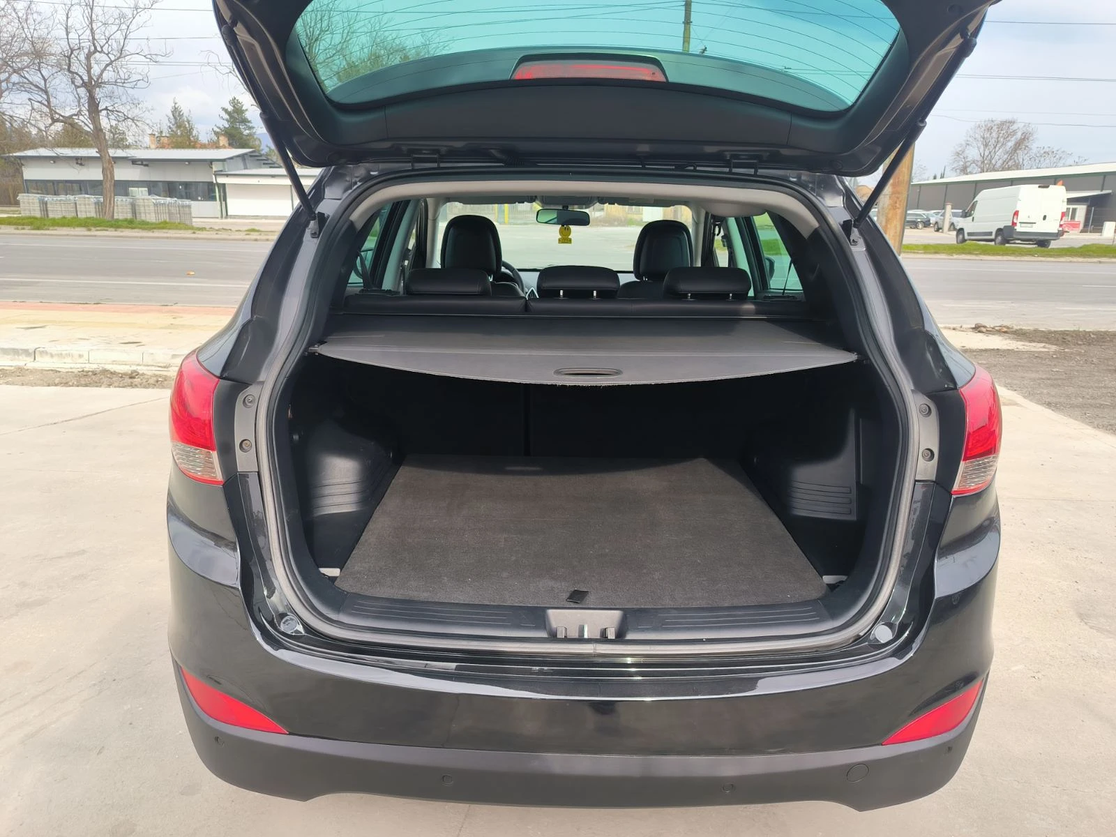 Hyundai IX35 1.7d-6sk-Euro-5A, снимка 11 - Автомобили и джипове - 55111456
