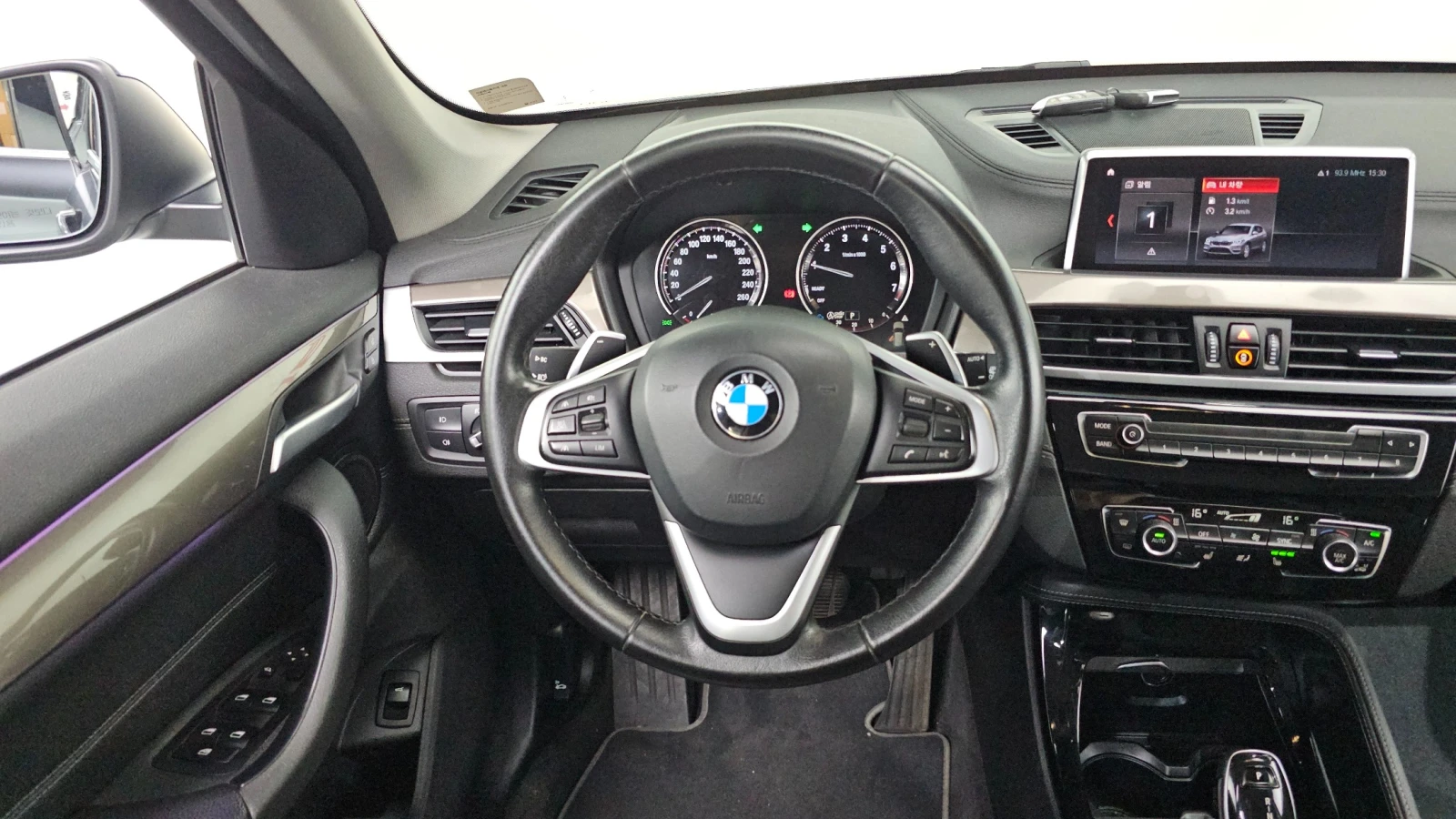 BMW X1 xDrive20i * ПОДГРЕВ * КАМЕРА * AMBIENT, снимка 6 - Автомобили и джипове - 55486235