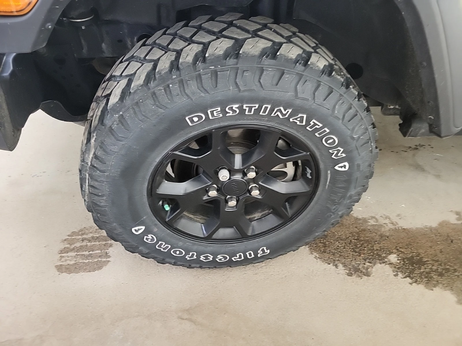 Jeep Wrangler * 2 Door 4x4 Willys * CARFAX * ОПЦИЯ ЗА ФИНАНСИРАН, снимка 4 - Автомобили и джипове - 55950030