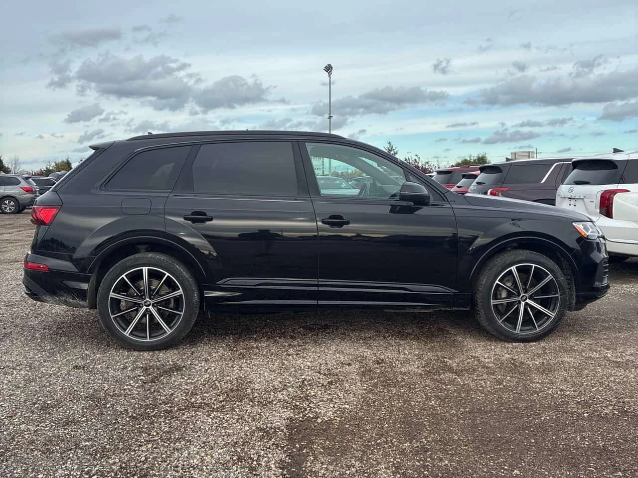 Audi Q7 * CARFAX * ����������� ��� ������������ ������ | Mobile.bg � ����������� 4