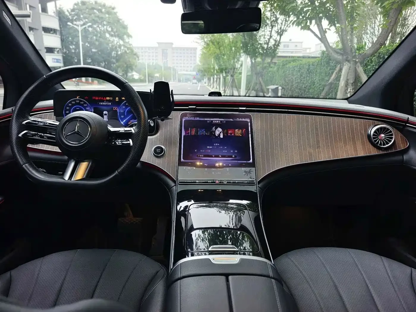 Mercedes-Benz EQE 500* 4MATIC* ��������* 360* ������ ���� | Mobile.bg � ����������� 5