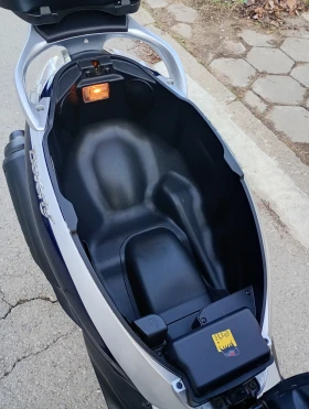 Piaggio Beverly 2013 300куб.Инжекцион, снимка 3