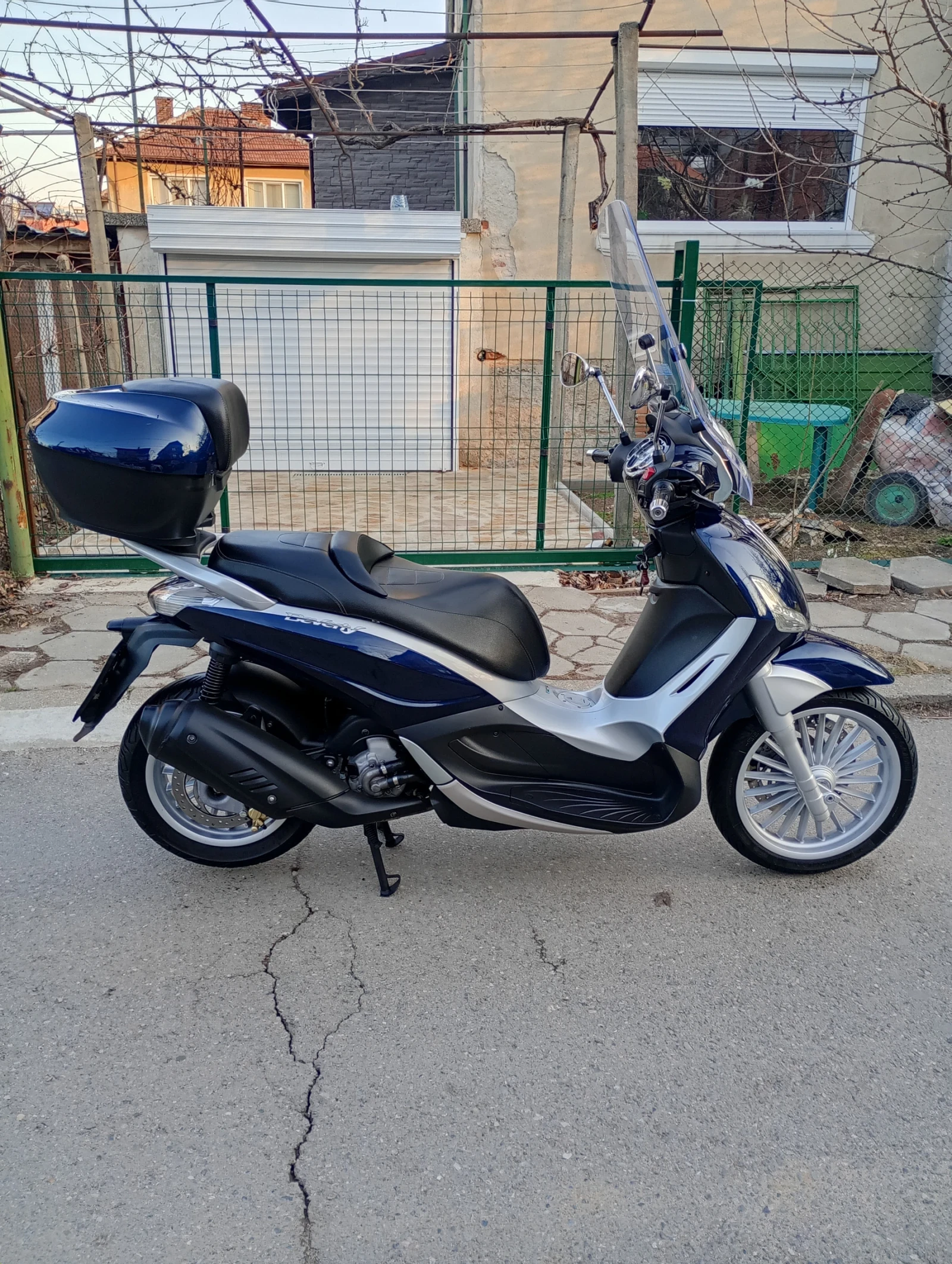 Piaggio Beverly 2013 300куб.Инжекцион - изображение 4