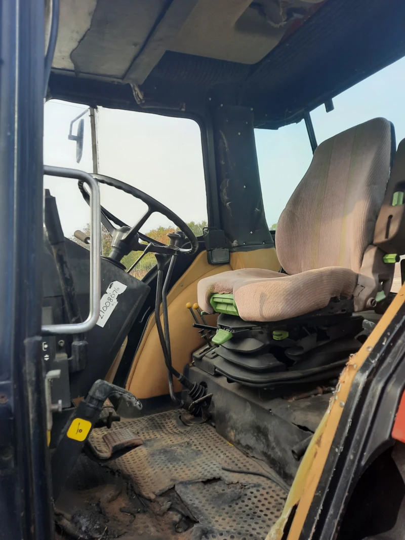 Трактор CASE IH 1056 xl, снимка 7 - Селскостопанска техника - 52894055