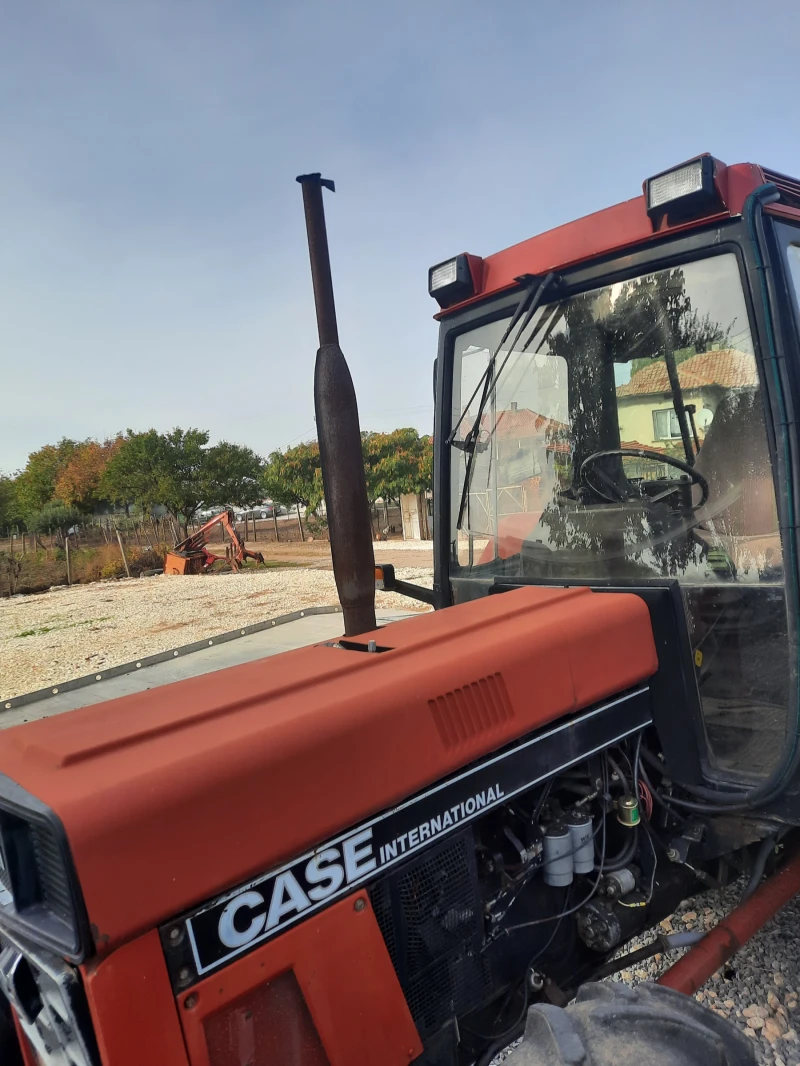 Трактор CASE IH 1056 xl, снимка 2 - Селскостопанска техника - 52894055
