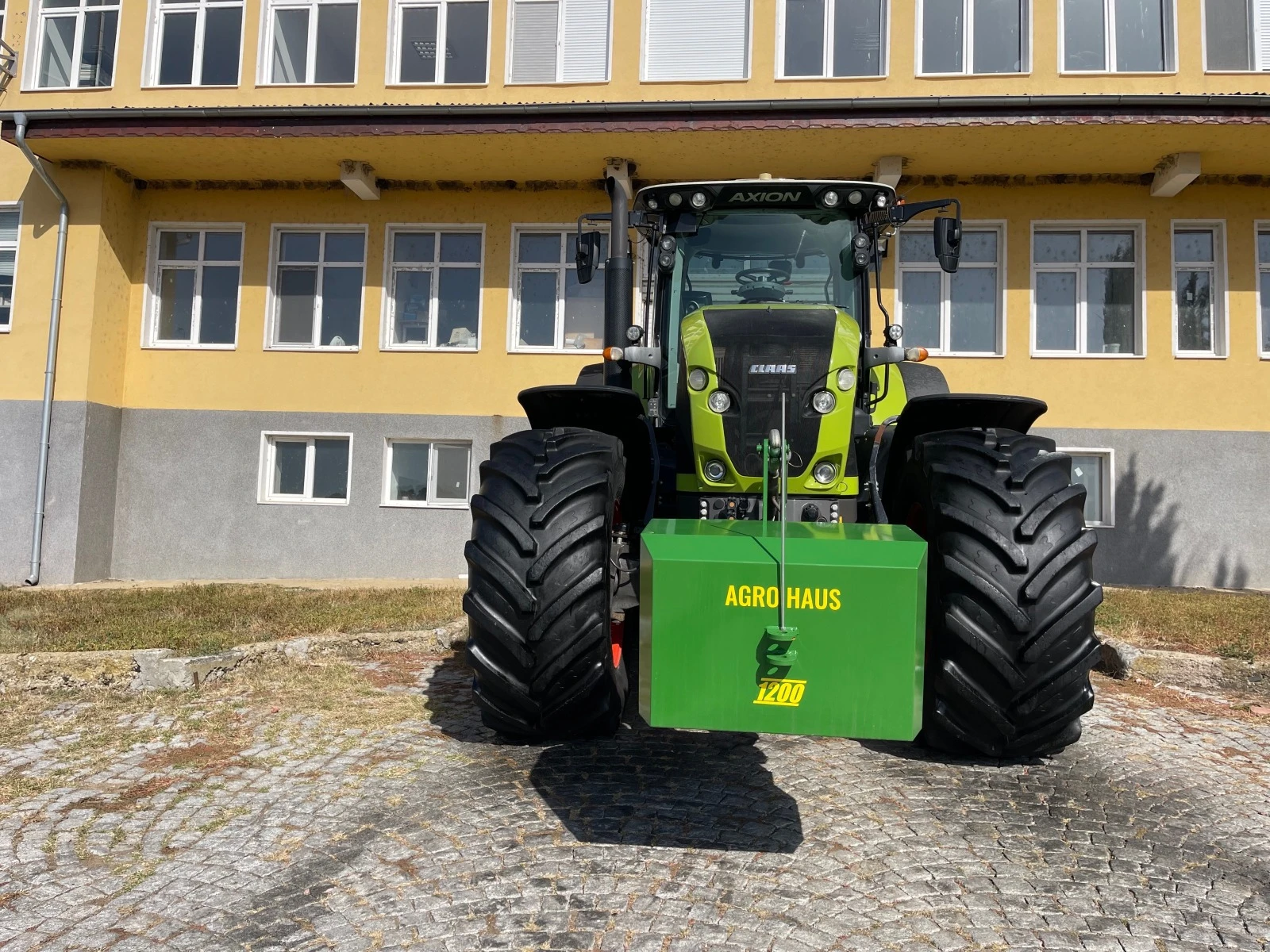 Трактор Claas AXION 950 CMATIC CEBIS ЛИЗИНГ - изображение 2