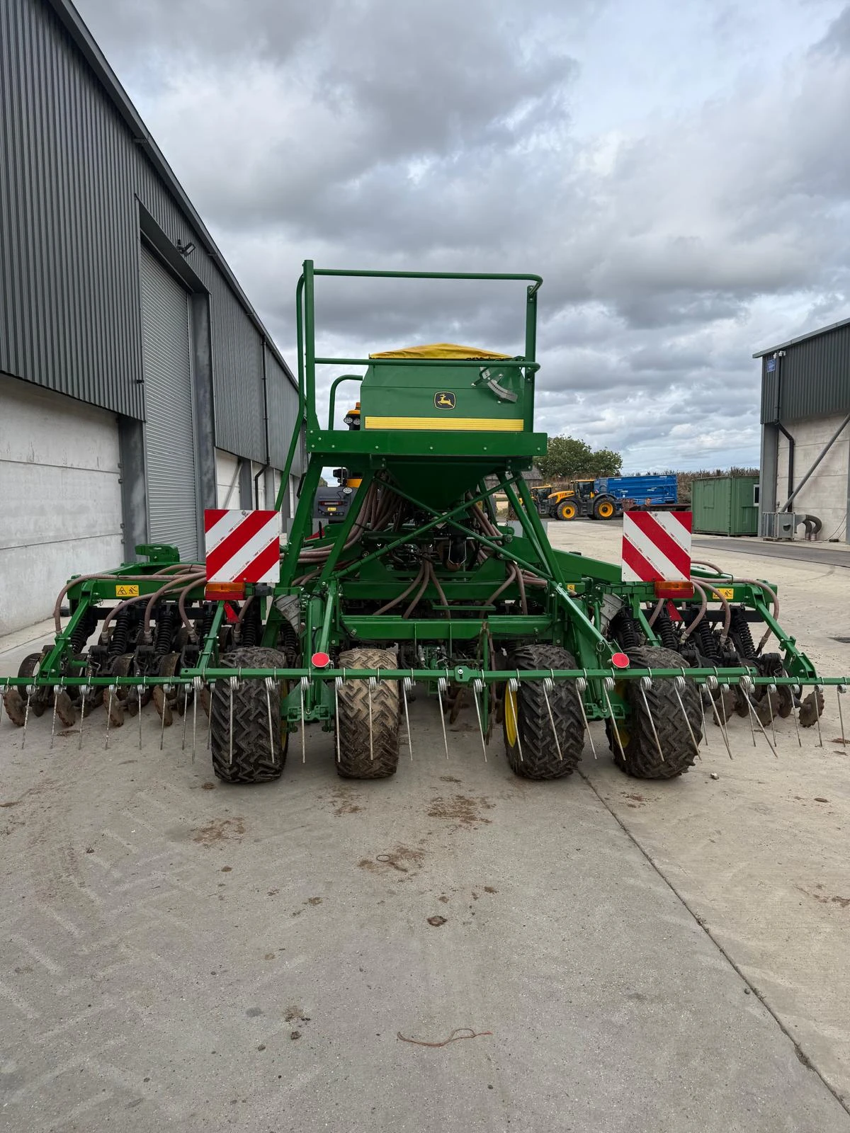 Сеялка John Deere 750 A  лизинг с първоначална вноска 20%, снимка 7 - Селскостопанска техника - 54946327