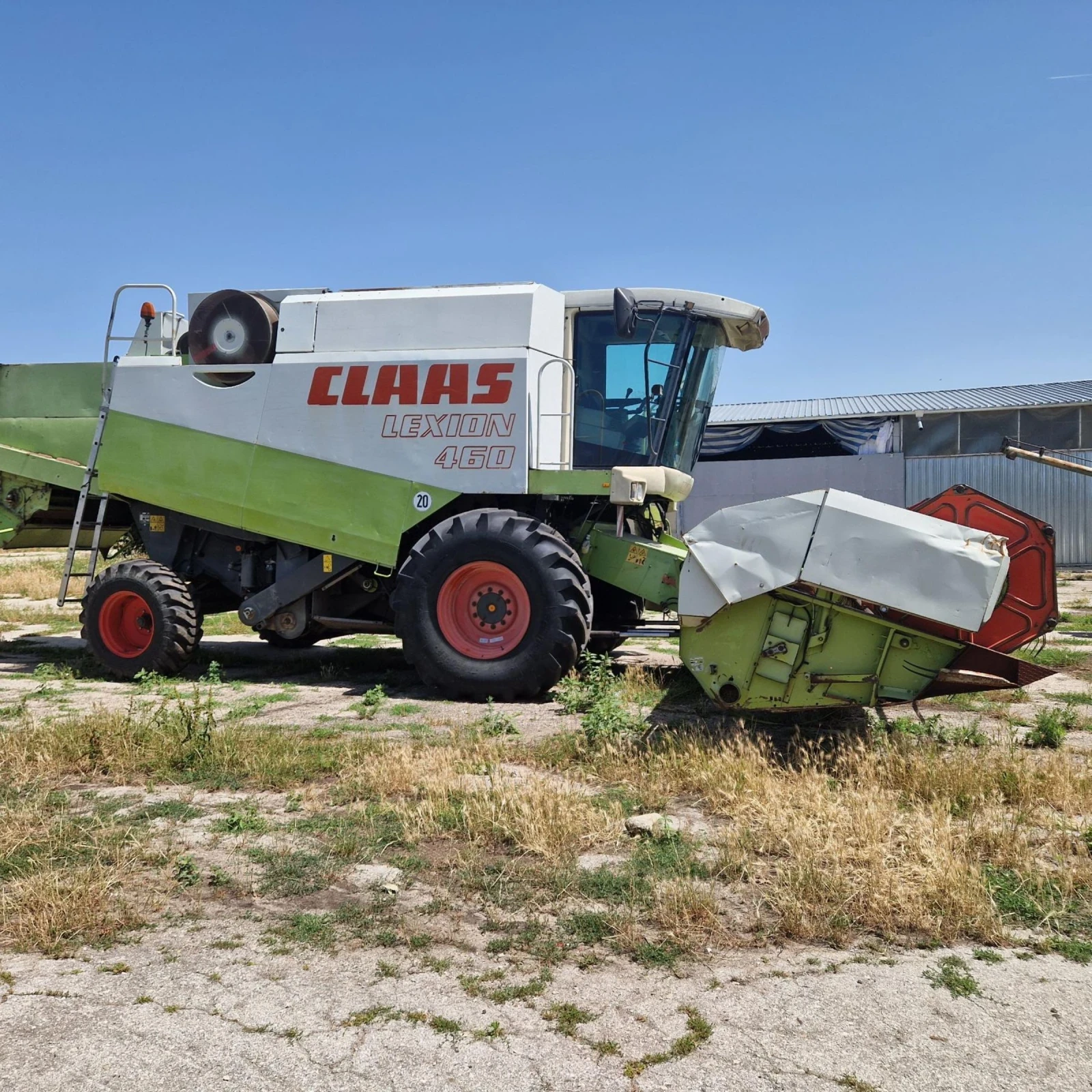 Комбайн Claas Legion 460, снимка 2 - Селскостопанска техника - 53854908