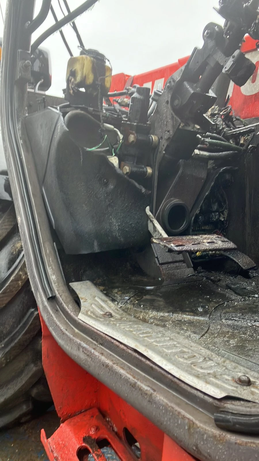 ������������ �������� Manitou 735 | Mobile.bg � ����������� 10