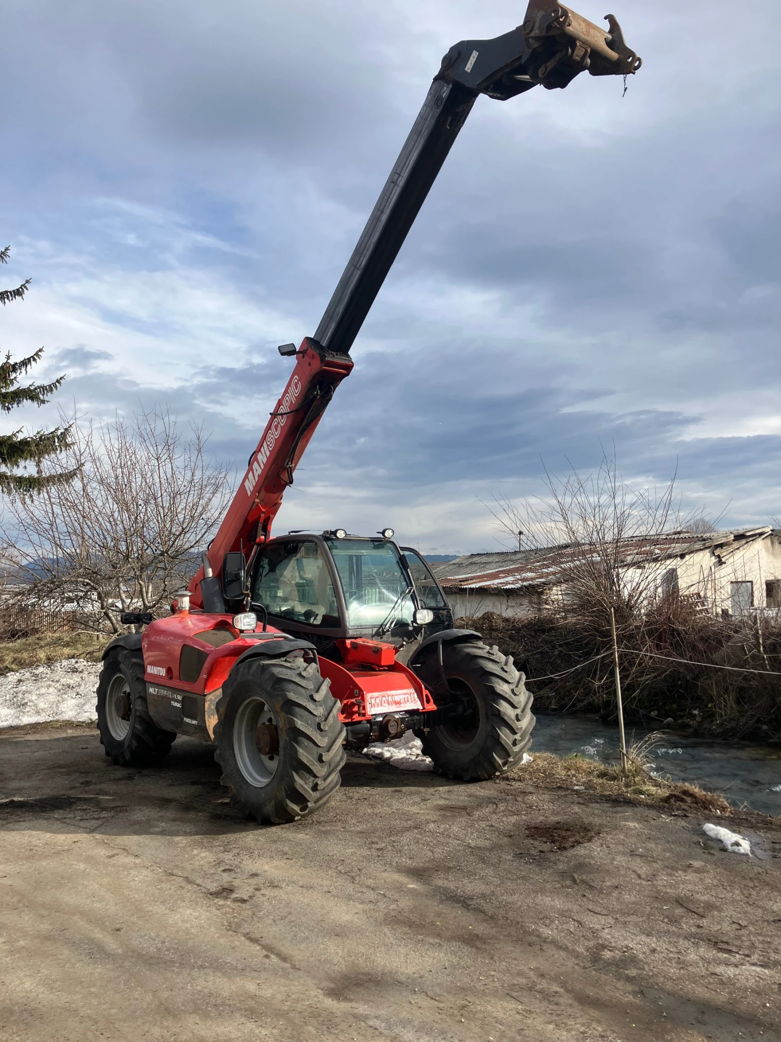 ������������ �������� Manitou 735 | Mobile.bg � ����������� 4