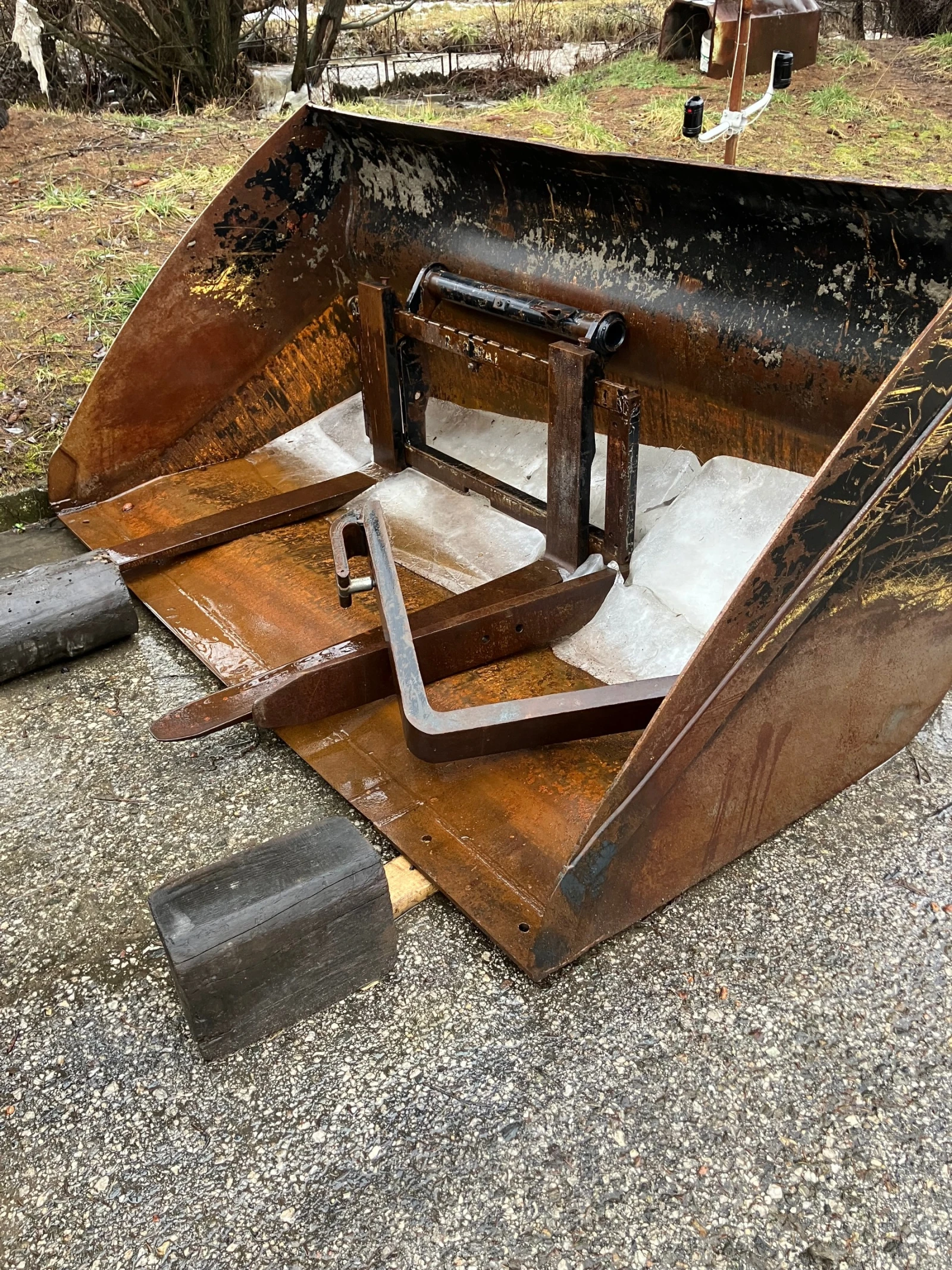 ������������ �������� Manitou 735 | Mobile.bg � ����������� 12