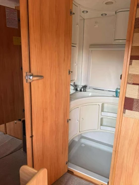  Adria  532 uk | Mobile.bg    14