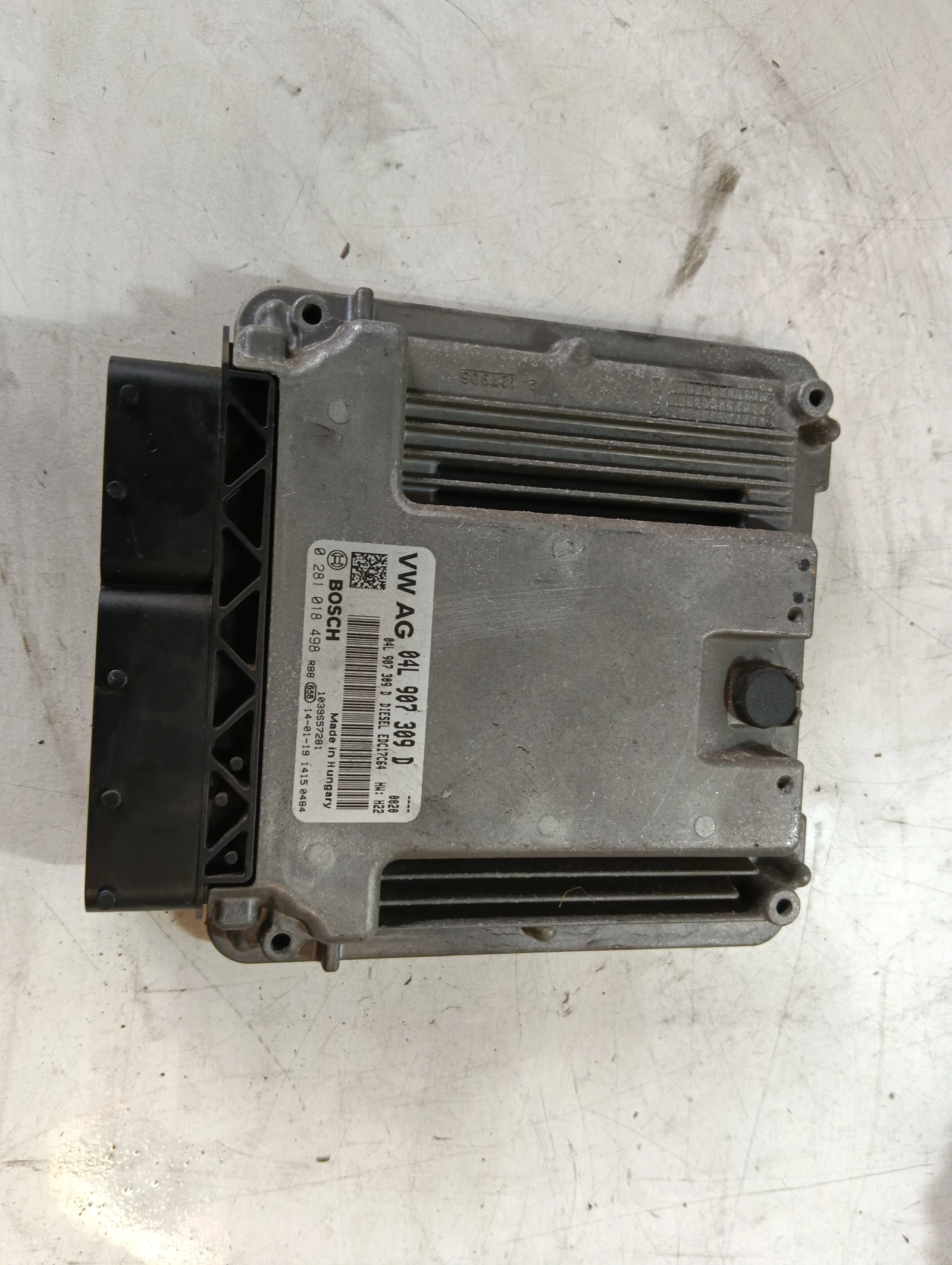 компютър 2.0TDI 04L907309D 0281018498 Audi A3