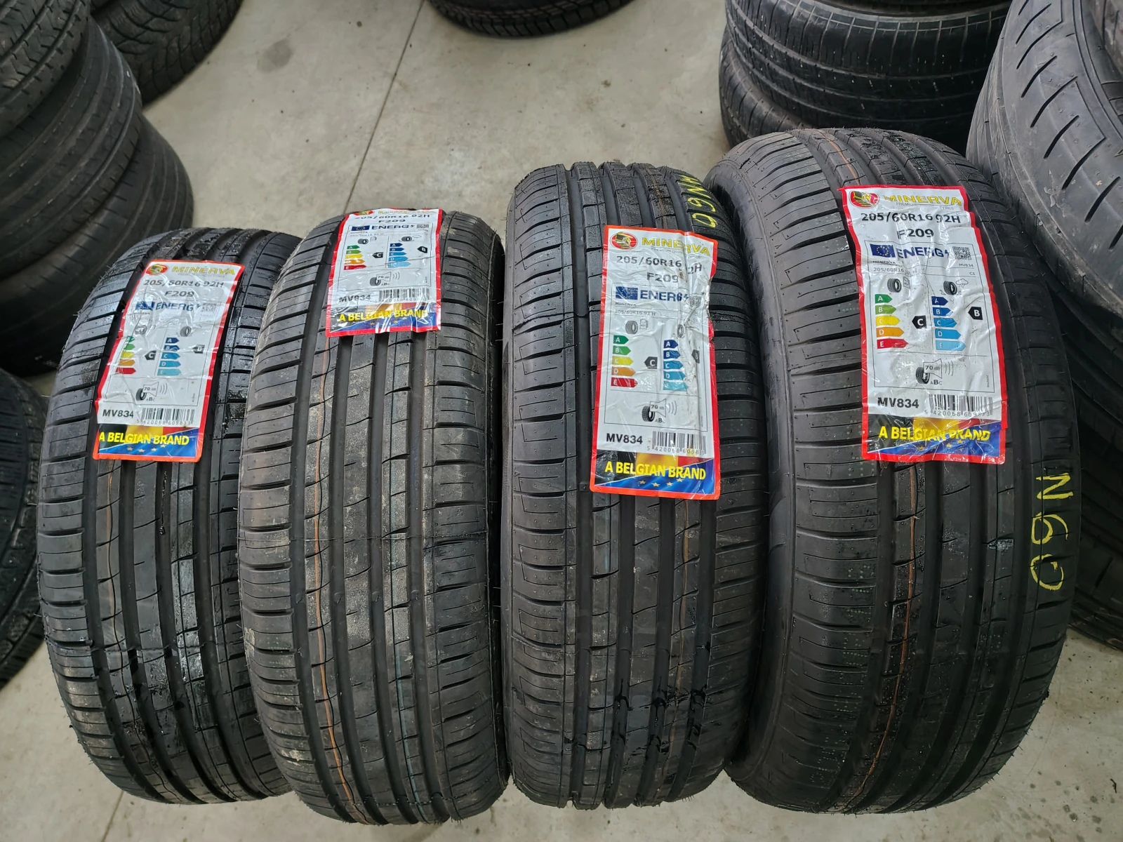 Гуми Летни 205/60R16
