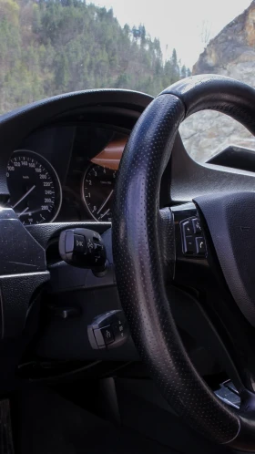 BMW 330 Xdelete, снимка 8