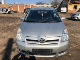 Toyota Corolla verso 2.0 D-4D 116К.с  ляв волан НА ЧАСТИ, снимка 2