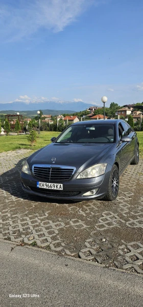     Mercedes-Benz S 320