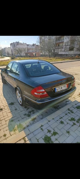 Mercedes-Benz E 240 Elegance, снимка 6