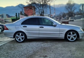 Mercedes-Benz 220 - 6300 лв. - 77380259 | Car24.bg