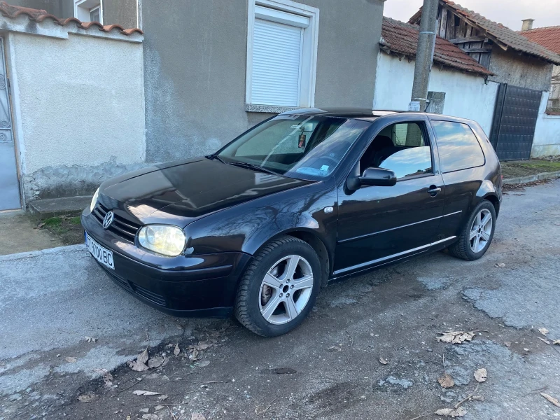 VW Golf 2.3 V5, снимка 2 - Автомобили и джипове - 47399890