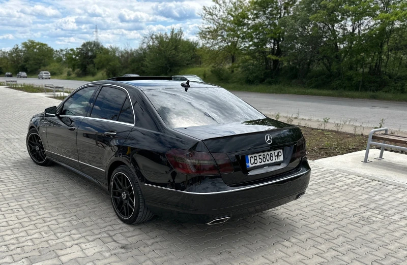 Mercedes-Benz E 350 На пружини, снимка 4 - Автомобили и джипове - 45731898