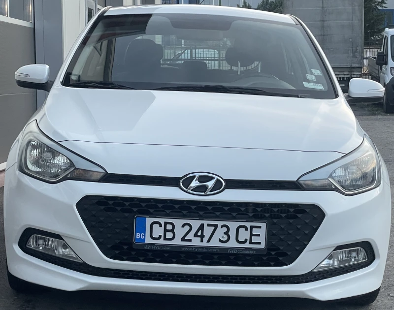 Hyundai I20 Върнат от Лизинг Euro 6B, снимка 8 - Автомобили и джипове - 47537486