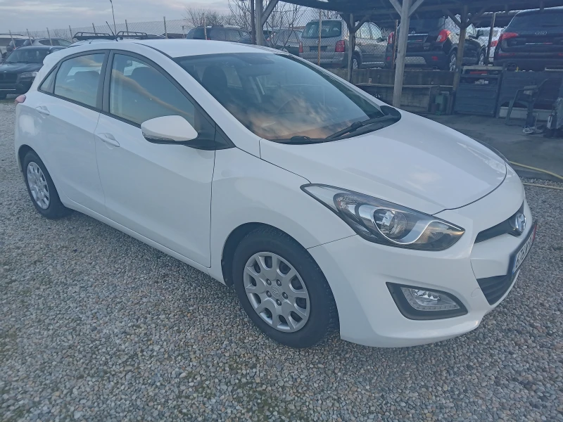 Hyundai I30 1.6 дизел, снимка 1 - Автомобили и джипове - 48792153