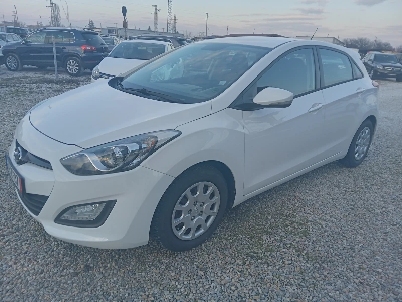 Hyundai I30 1.6 дизел, снимка 3 - Автомобили и джипове - 48792153