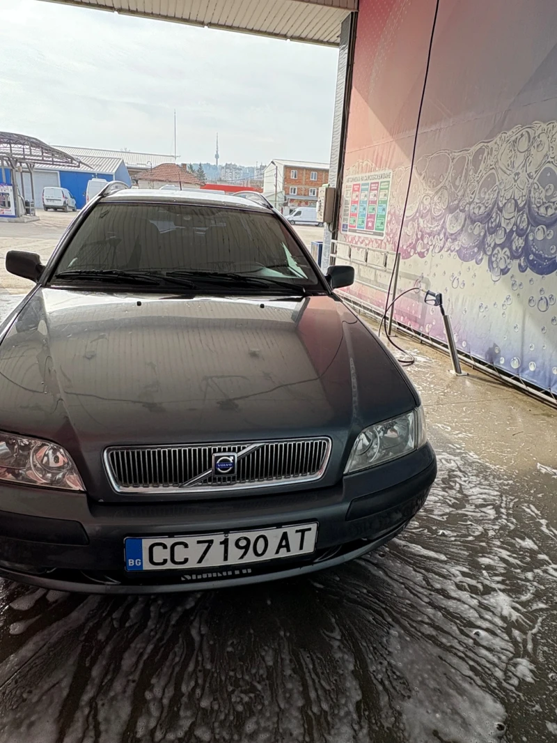 Volvo V40, снимка 5 - Автомобили и джипове - 49512833