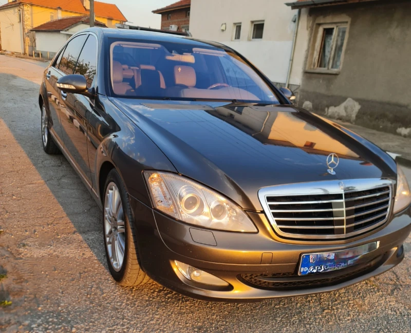 Mercedes-Benz S 320