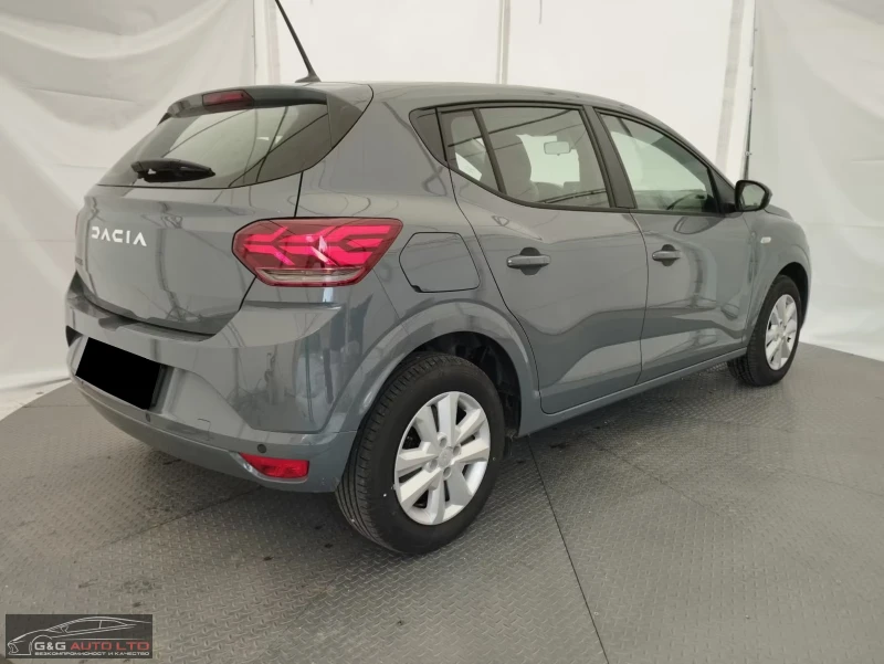 Dacia Sandero TCe90/91HP/EXPRESSION/LED/ACC/ISOFIX/275g, снимка 5 - Автомобили и джипове - 51605646