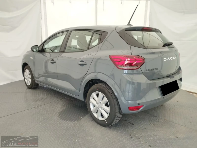Dacia Sandero TCe90/91HP/EXPRESSION/LED/ACC/ISOFIX/275g, снимка 3 - Автомобили и джипове - 51605646
