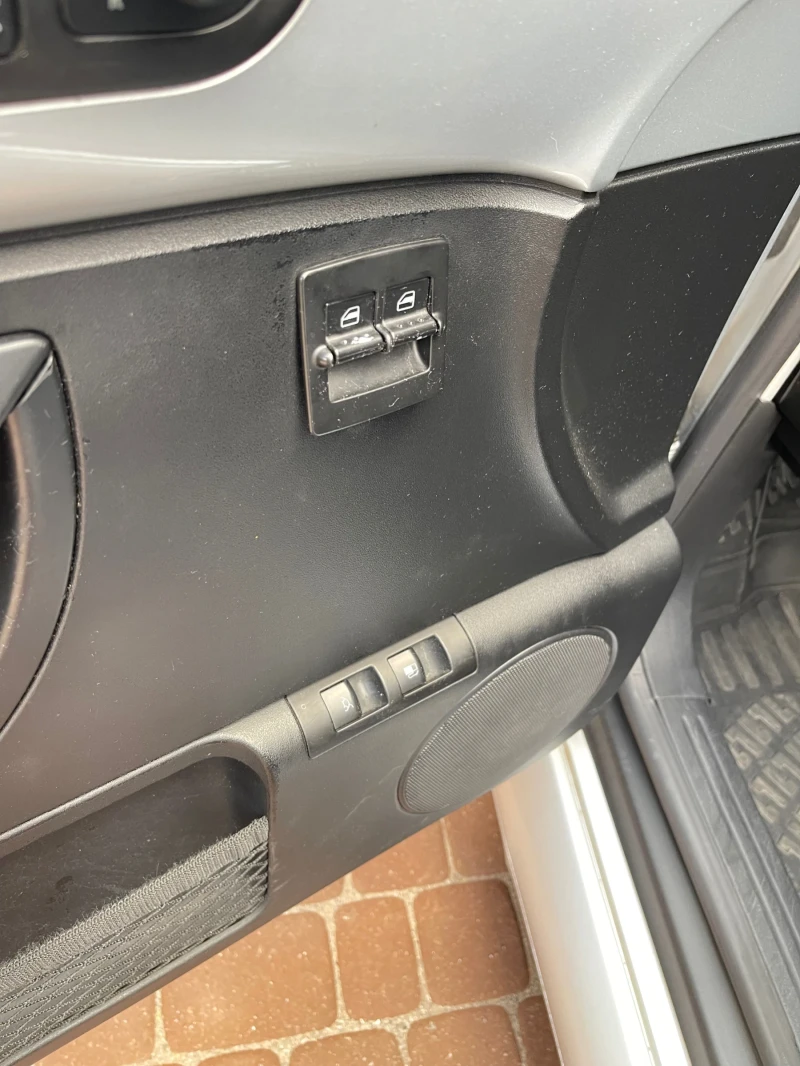 VW Beetle TDI  КЛИМАТИК , снимка 11 - Автомобили и джипове - 52020979