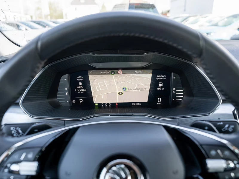 Skoda Superb 2.0TDI/200HP/AMBITION/CAM/NAVI/ACC/LED/743v, снимка 5 - Автомобили и джипове - 52122347