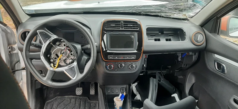 Dacia Spring, снимка 7 - Автомобили и джипове - 52166140
